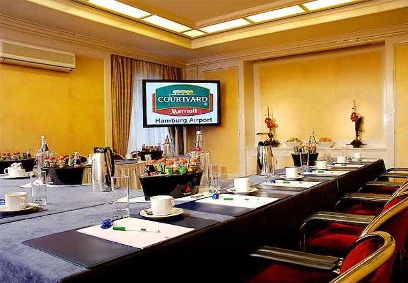 Courtyard By Marriott Hamburg Airport Hotel Afaceri foto