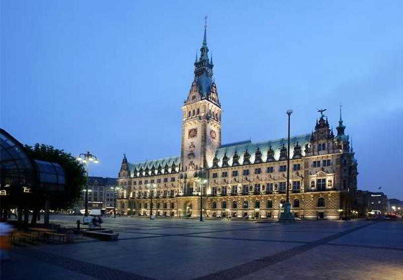 Courtyard By Marriott Hamburg Airport Hotel Exterior foto